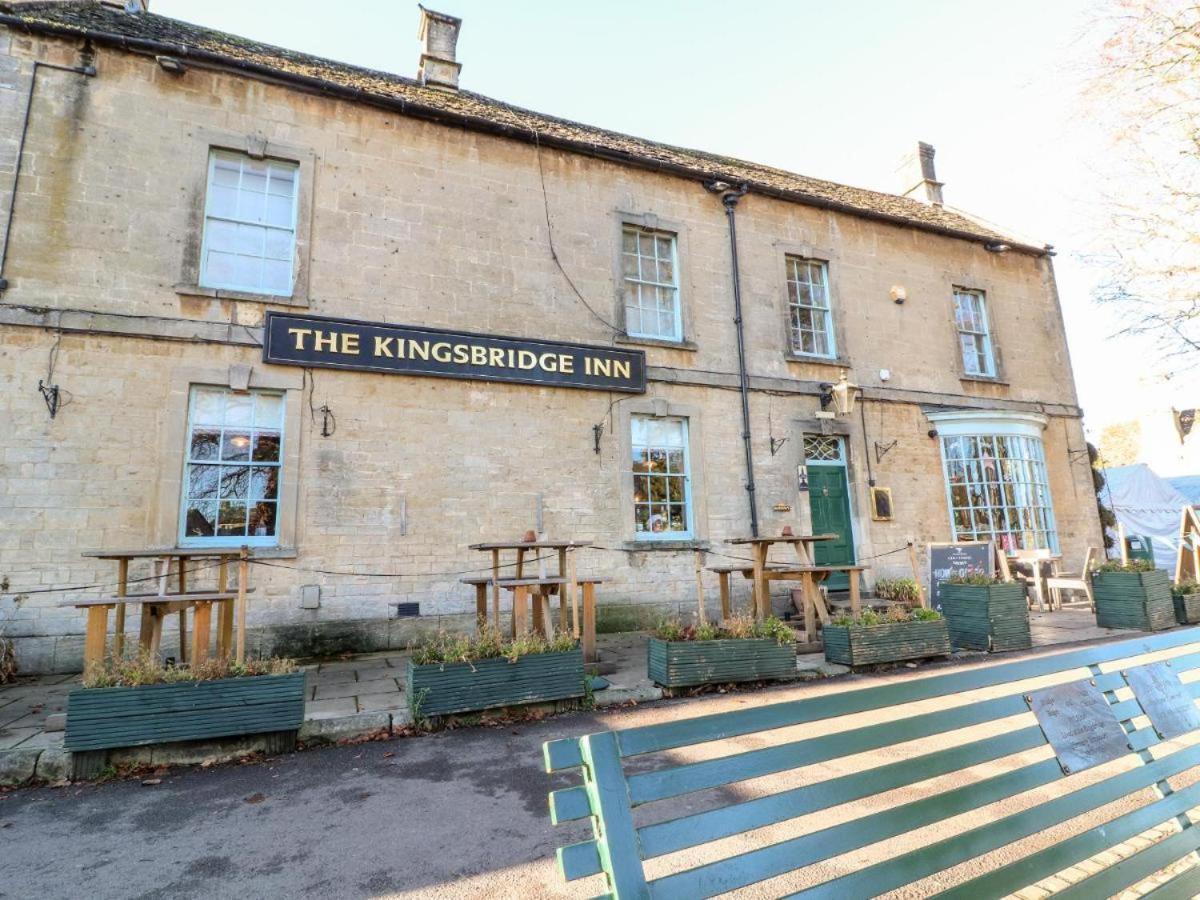 Bears Court Apartment Cheltenham Luaran gambar