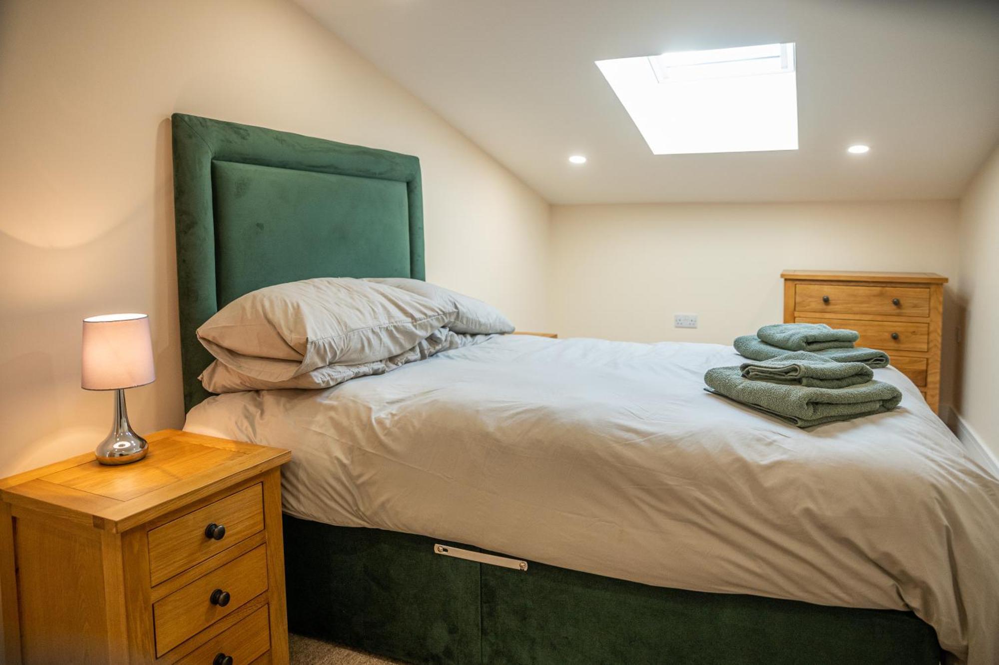 Bears Court Apartment Cheltenham Luaran gambar