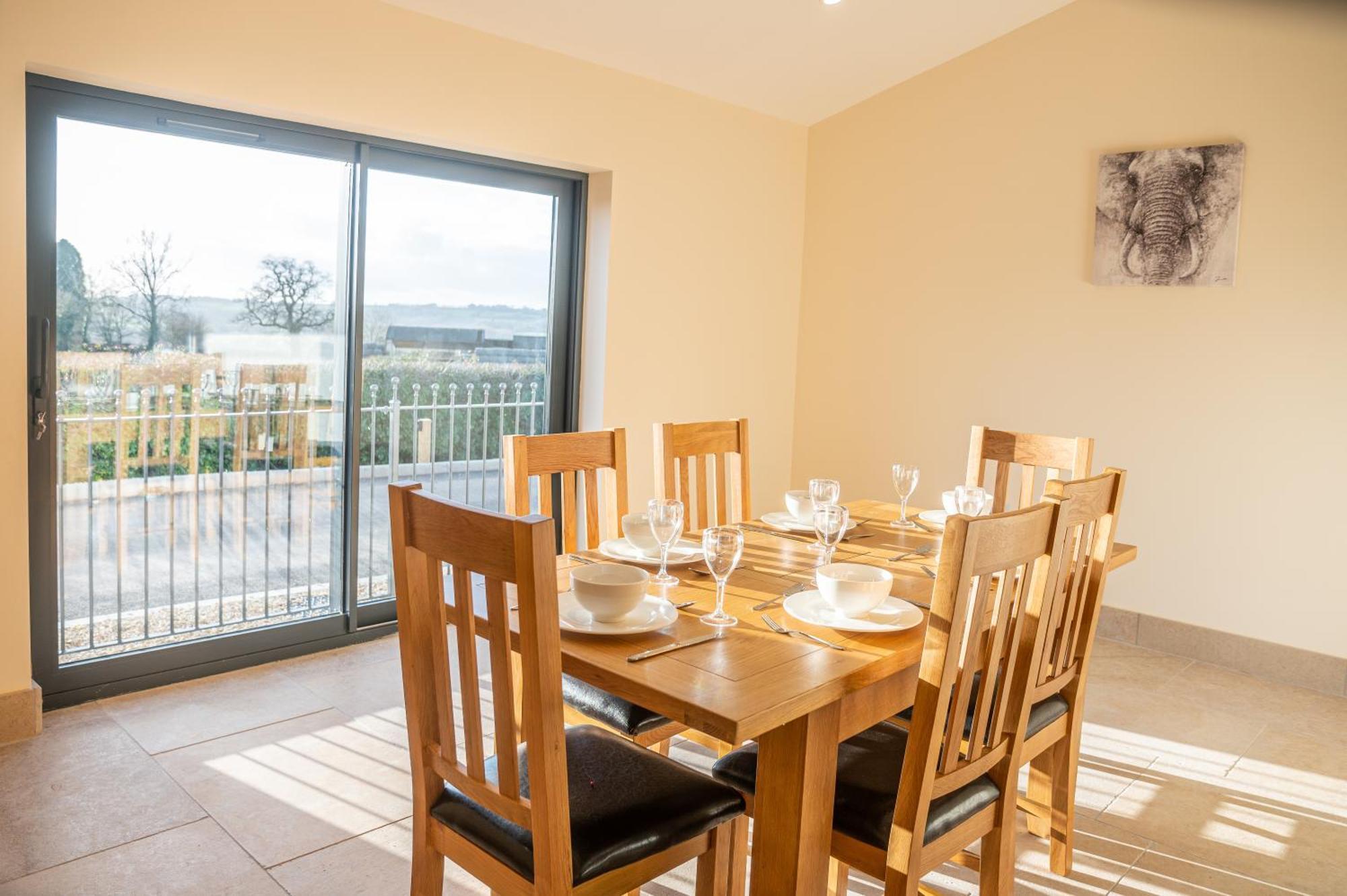 Bears Court Apartment Cheltenham Luaran gambar