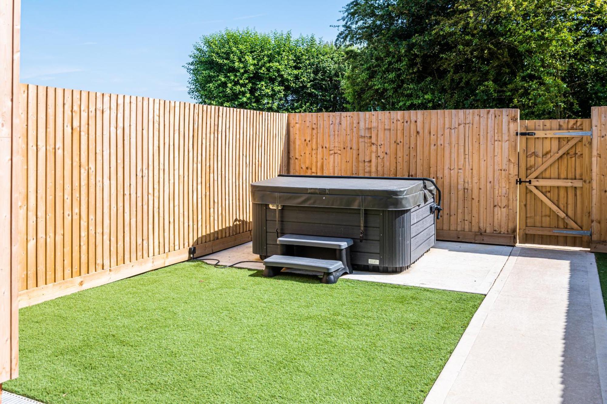 Bears Court Apartment Cheltenham Luaran gambar