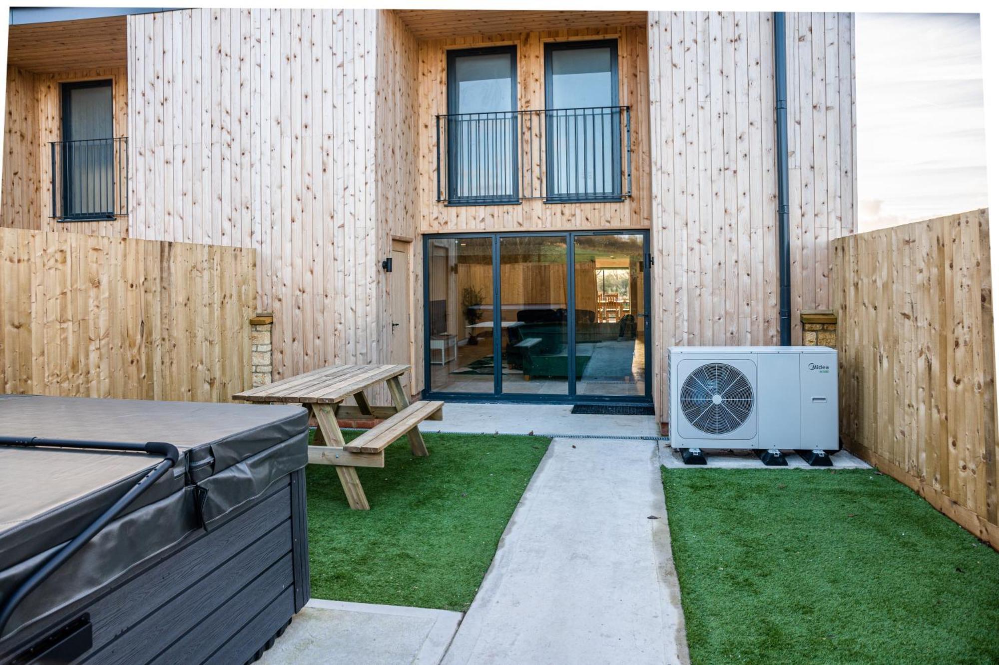 Bears Court Apartment Cheltenham Luaran gambar