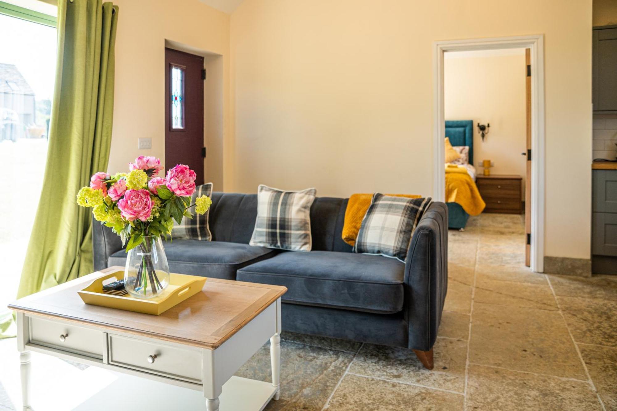 Bears Court Apartment Cheltenham Luaran gambar